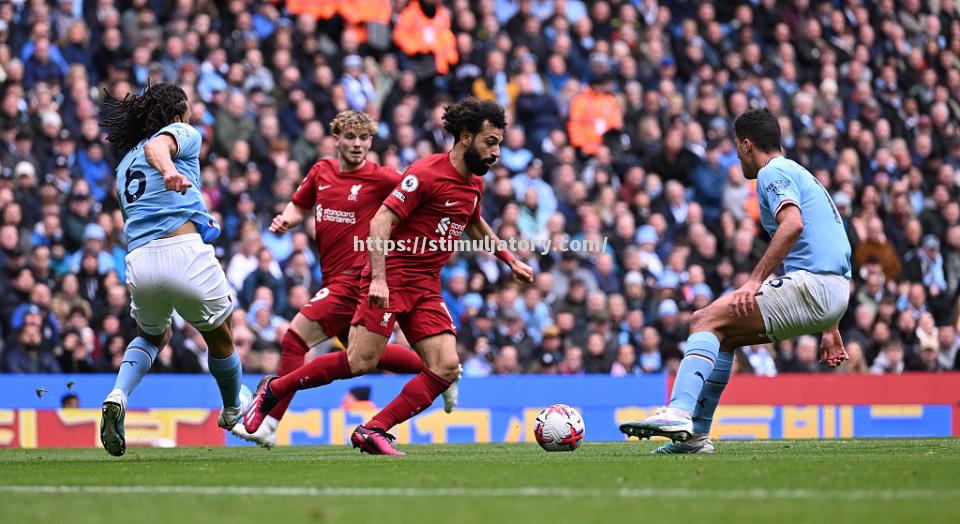 星空体育-阿比拉尔为曼城取得进球，帮助球队守住英超联赛榜首位置