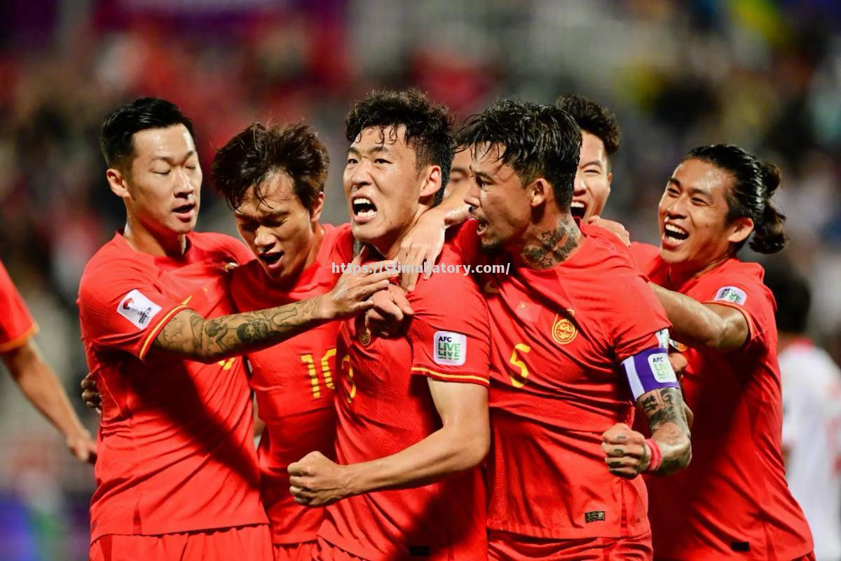 星空体育-亚洲足球比赛中频频出现的意外情节引人关注