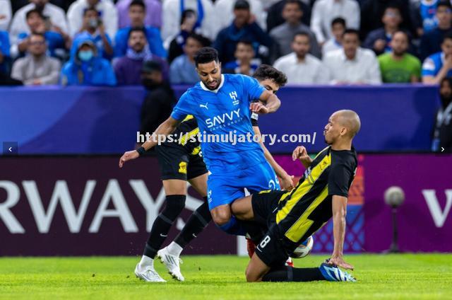 星空体育-阿尔艾因开门红，赢得关键胜利