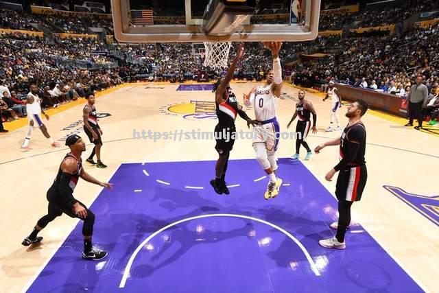 开拓者队新战术备受关注，球员积极配合