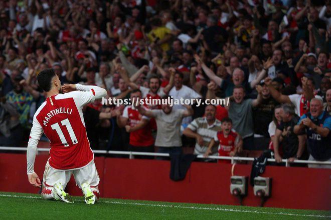 曼联主场连胜,热刺痛失晋级机会 曼联主场连胜,热刺痛失晋级机会