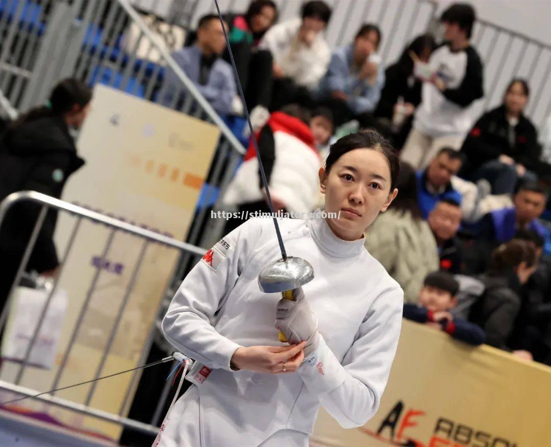 星空体育-亚洲击剑选手力压强手,女子团体比赛夺冠夺冠