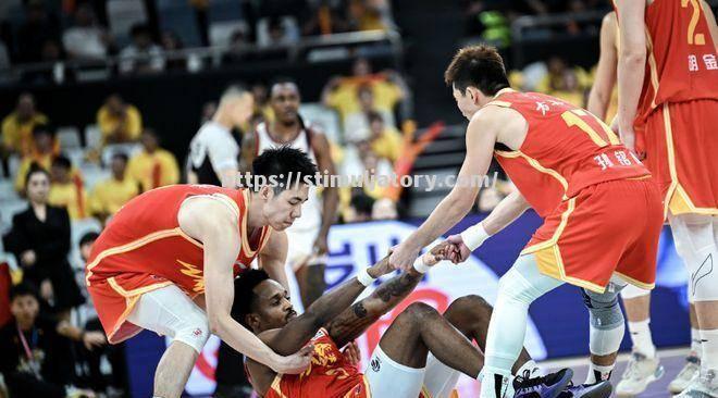 星空体育-双外援联手发威,球队豪取四连胜