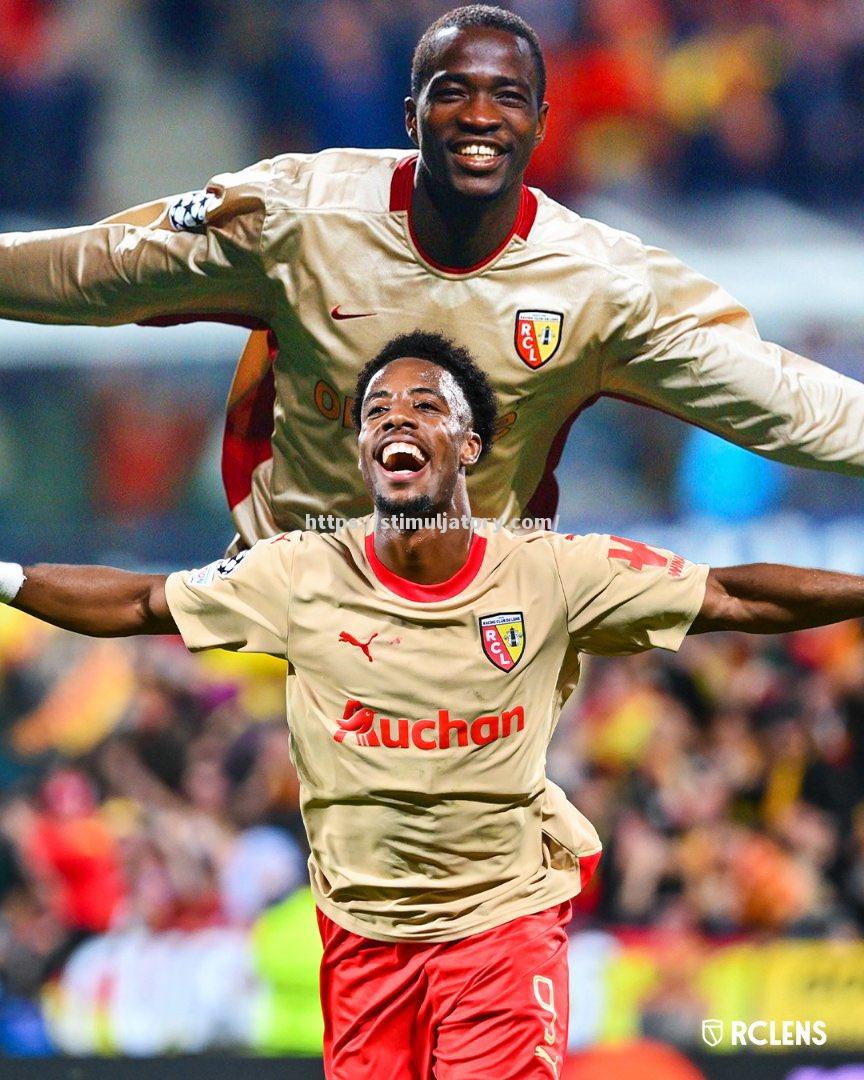 阿森纳新秀闪耀，全场球员皆为佼佼者