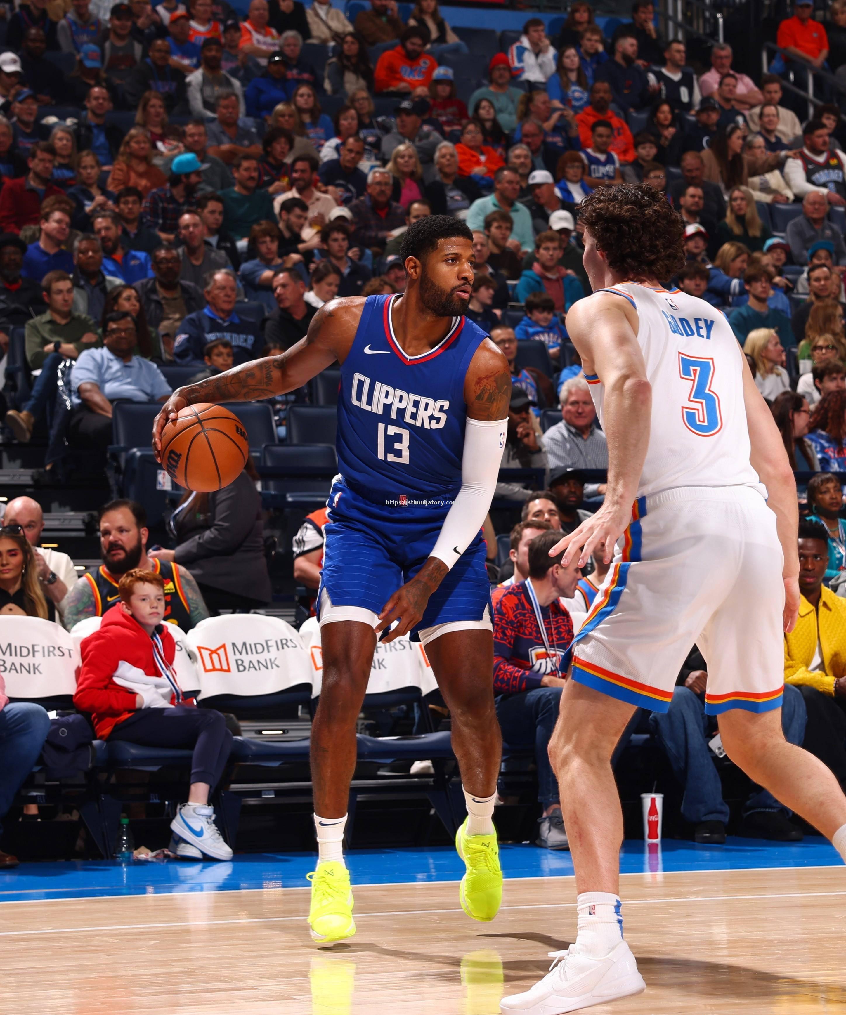 星空体育-快船客场逆转,莱昂纳德率队连胜