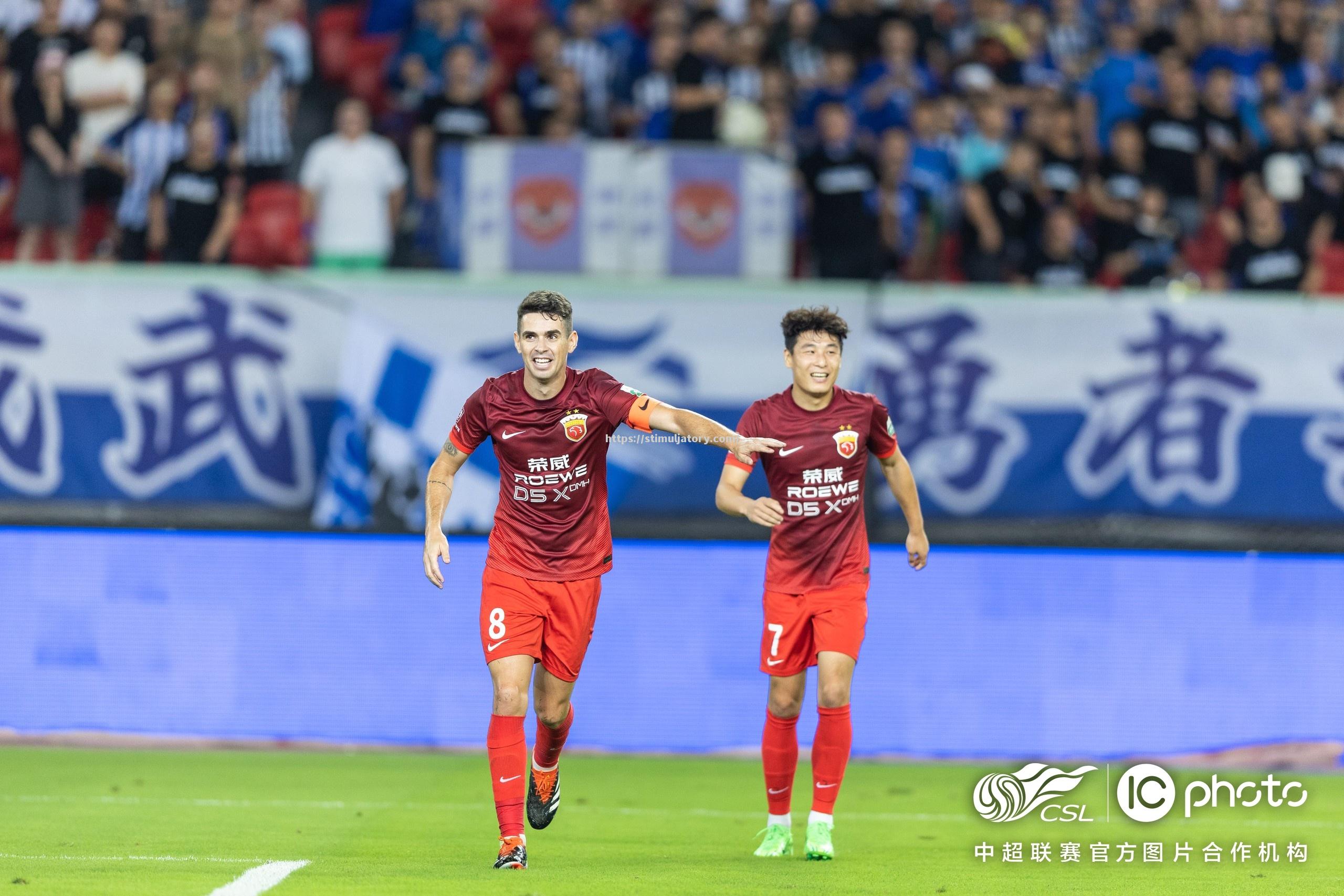 上海队以惊人的分差战胜对手