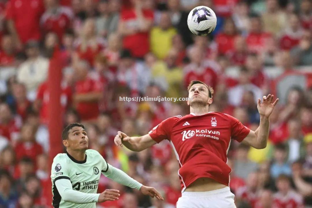 星空体育-切尔西斩获胜利,高枕无忧榜首之位