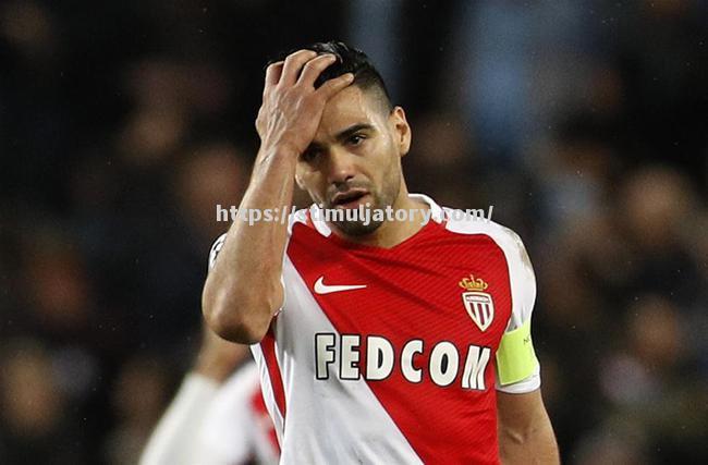 里昂关键失利，法国足球联赛积分榜前景莫测