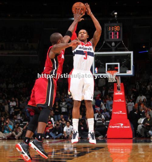 星空体育-公牛队连扳两回合，喜迎胜利