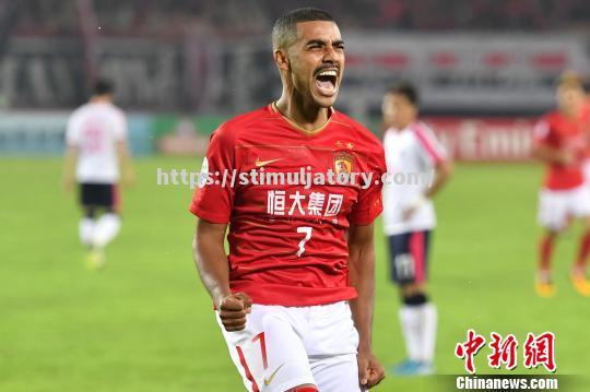 广州恒大前锋射门准确度高,成为得分王 广州恒大前锋射门准确度高,成为得分王