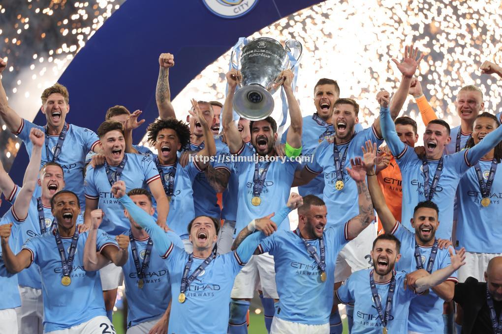 曼彻斯特城队员们取得惊人的胜利，表现出色