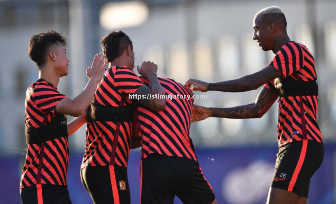 星空体育-球队状态大起大落,备战下一场比赛