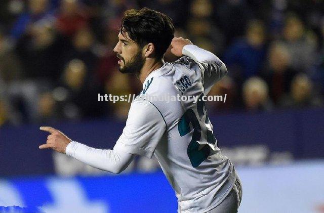 星空体育-皇家马德里逆袭扳平比分，晋级形势不乐观