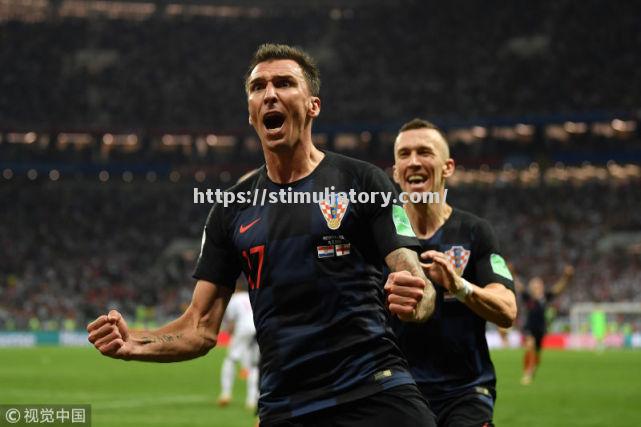 日本球队逆袭成功，晋级至淘汰赛