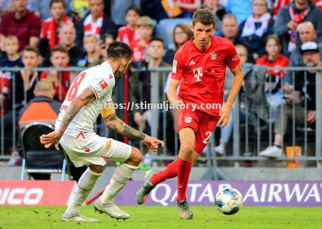 星空体育-捷克之星伤愈复出,多特蒙德期待逆袭