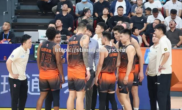 北京人和取得关键胜利,豪取三分 北京人和取得关键胜利,豪取三分