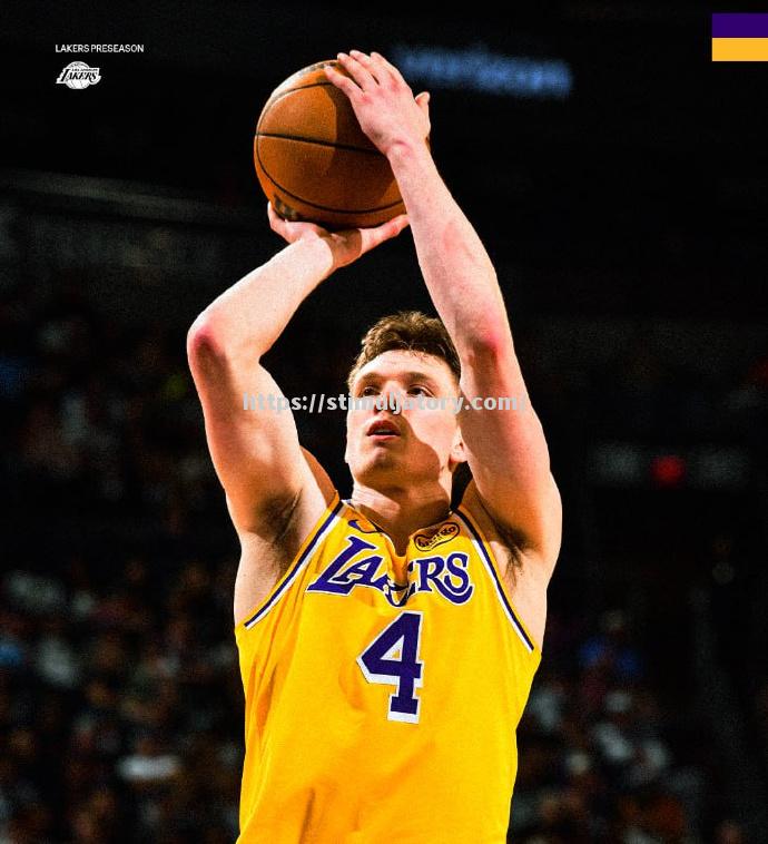 星空体育-太阳击败湖人,实力无法小觑