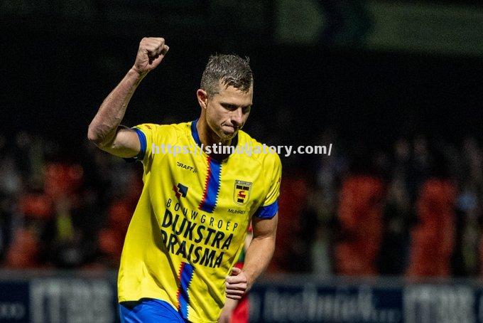 欧洲杯冠军铁卫荷甲展示实力 欧洲杯冠军铁卫荷甲展示实力