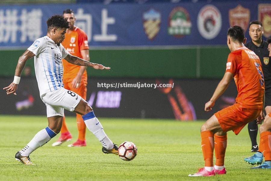 广州富力客场挑战山东鲁能，力争反弹