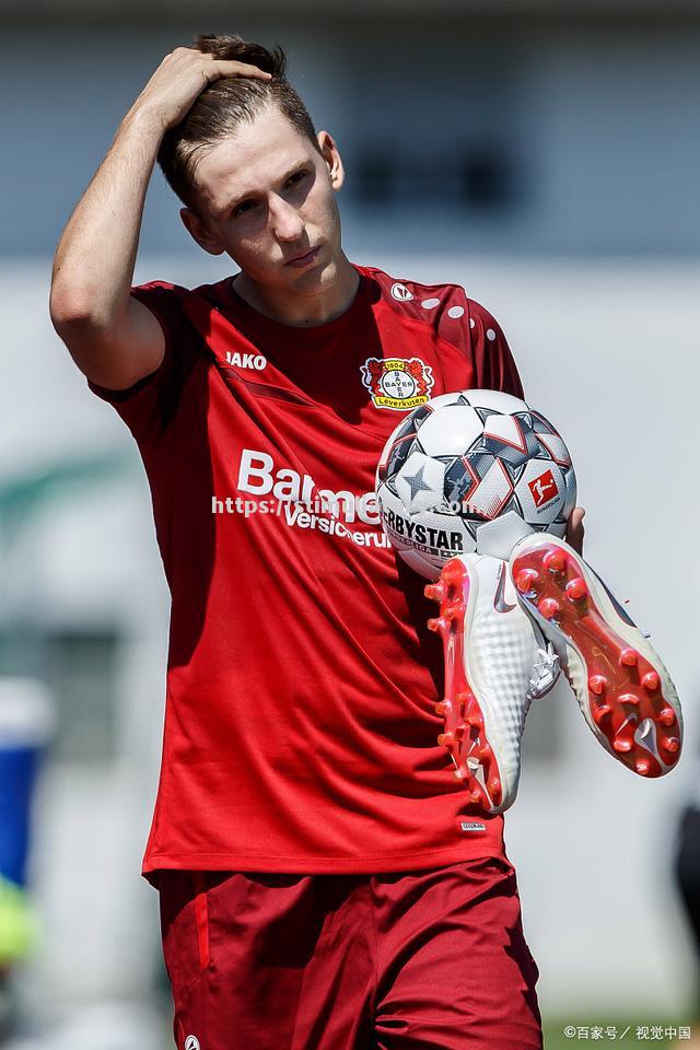 勒沃库森客负惨淡,德甲震惊赛场 勒沃库森客负惨淡,德甲震惊赛场