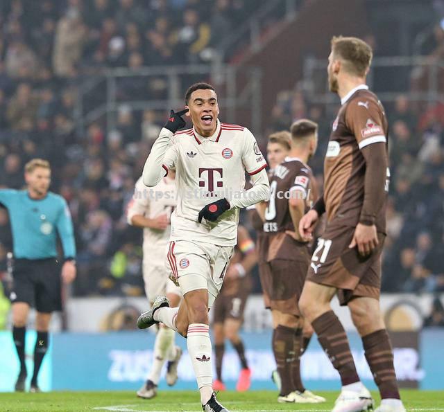 利物浦大胜尤文图斯,晋级下一轮 利物浦大胜尤文图斯,晋级下一轮