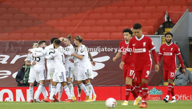 利兹联逆转取胜，继续朝着欧战目标前进