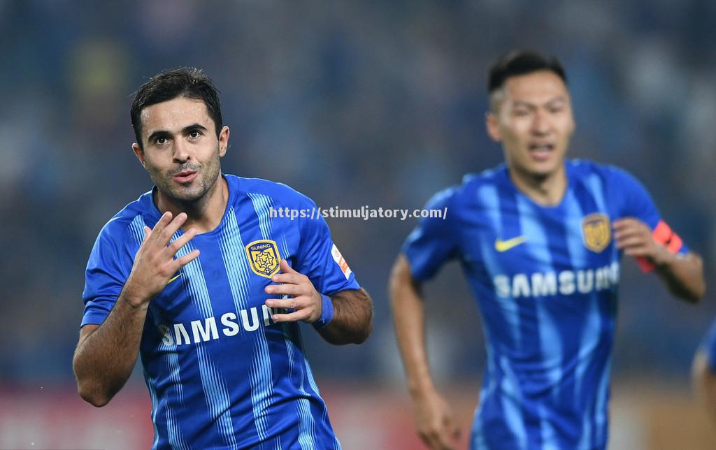 苏宁主场胜申花，稳居前四位置