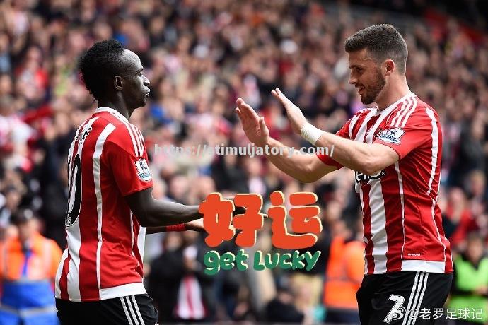 星空体育-南安普顿球员拼搏气势十足,迎着下一场胜利前行