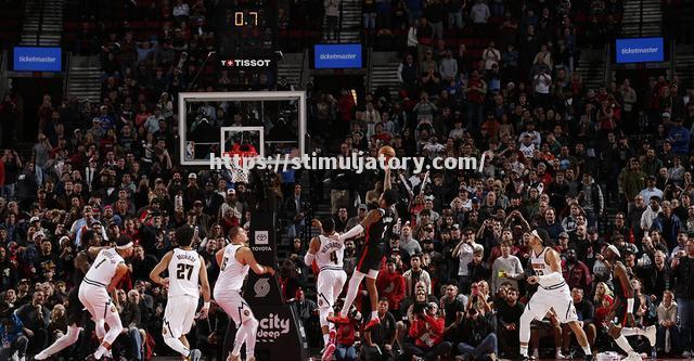 联赛关键战,球员表现出色压哨绝杀 联赛关键战,球员表现出色压哨绝杀