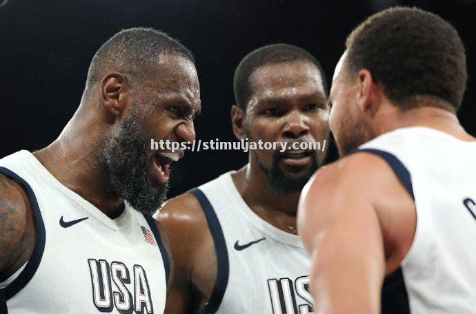 热力篮球盛会:全球高手对决争夺荣耀 热力篮球盛会:全球高手对决争夺荣耀