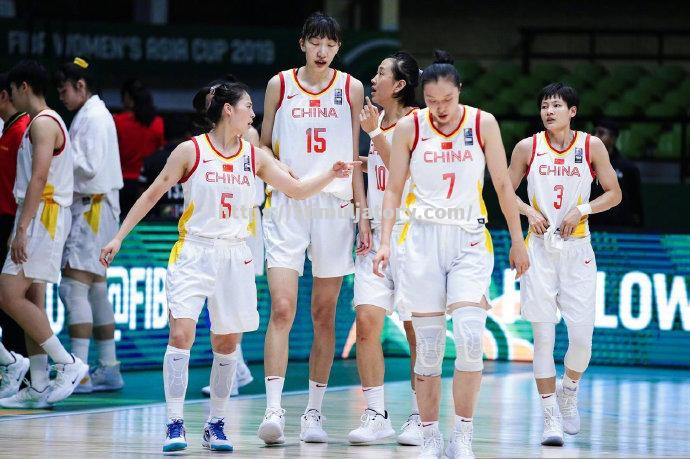 湖南女篮客场战胜海南队,迎来两连胜 湖南女篮客场战胜海南队,迎来两连胜