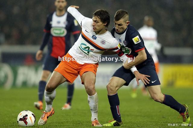 阿贾克斯至强不败，PSV埃因霍温被压制