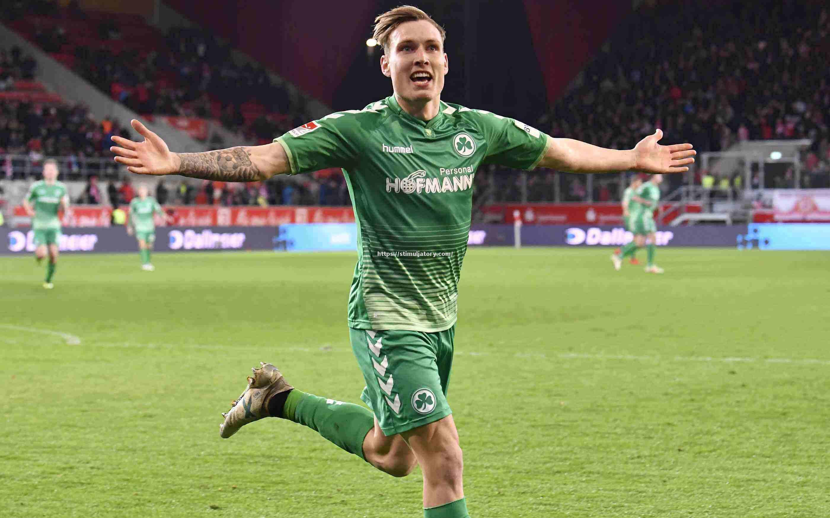 星空体育-柏林赫塔再度受挫,球队陷入低谷