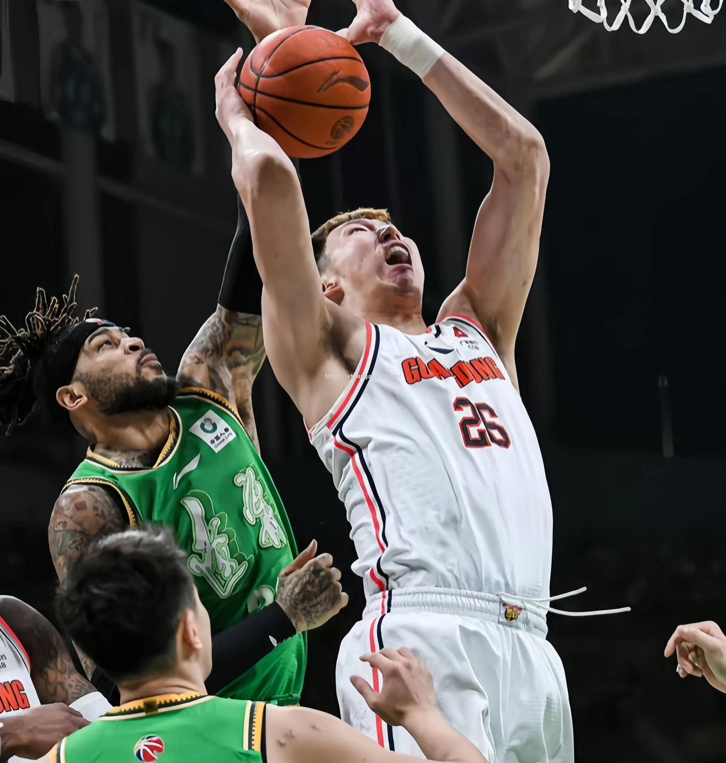 星空体育-罗马球队展望新赛季,努力追赶领头羊